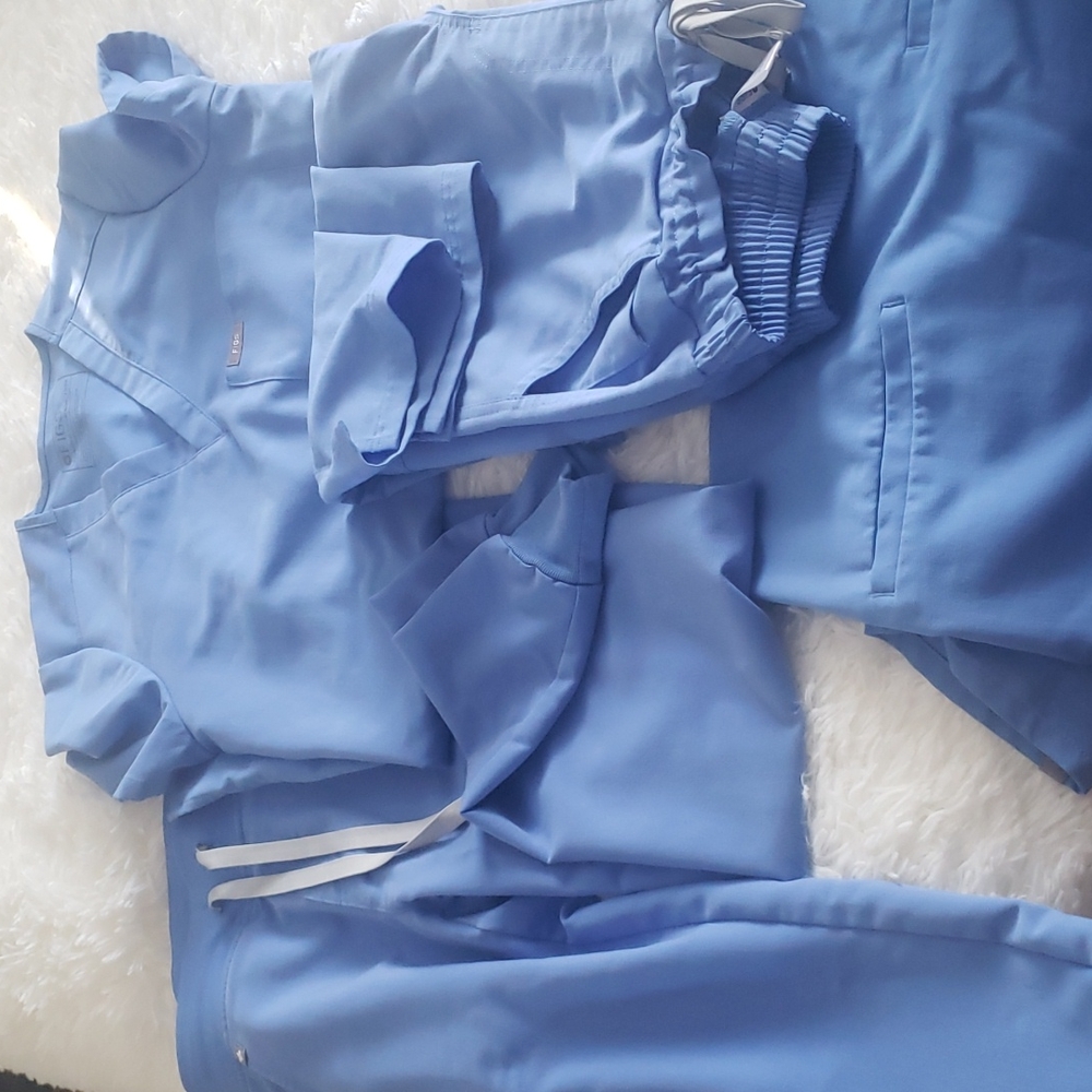 Figs scrubs lot of 2 scrub sets
